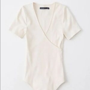 abercrombie cream wrap bodysuit size M